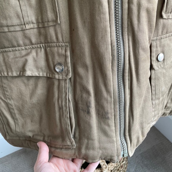 Lined Outdoor Vest - Picture 5 of 5